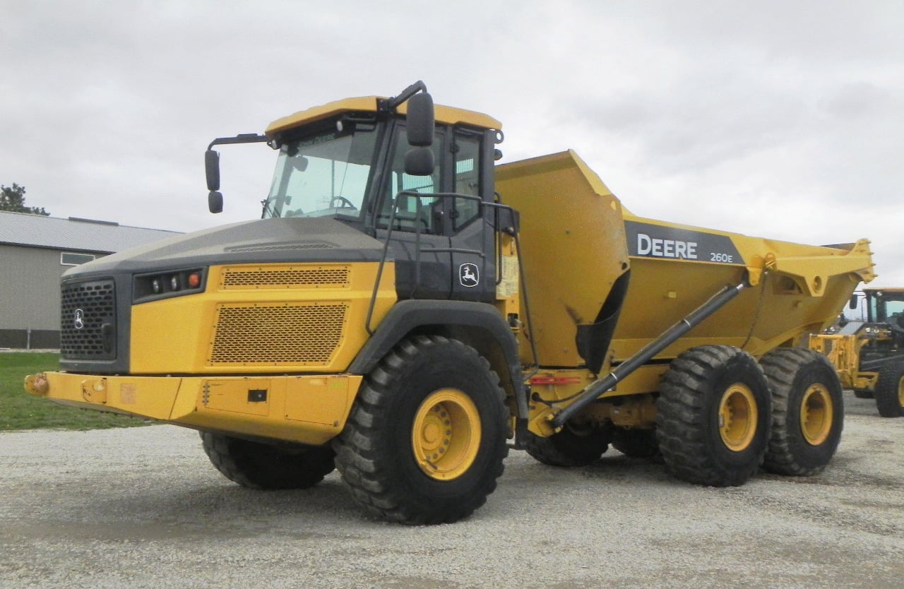 Hulls 151 Implement heavy truck